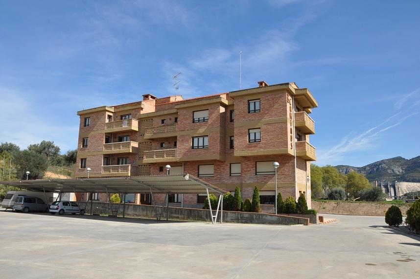 Aparthotel Tres Caminos El Grado Kültér fotó